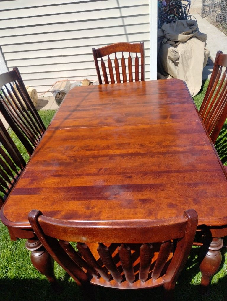 Nice Dining Table With Six Chairs With Extension