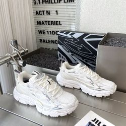 OFF-WHITE Be Right Back