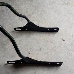 Harley Davidson stock sissy bar fxdwg