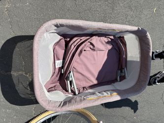 Graco Baby Bassinet