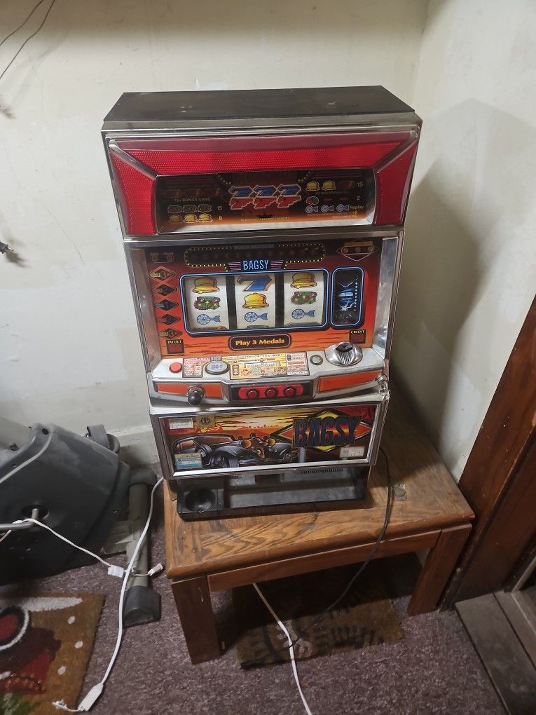 Bags Slot Machine