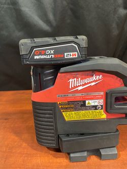 Milwaukee laser