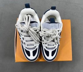 LV Skate Low Top Marine Navy Size 8.5 Ft Myers FL