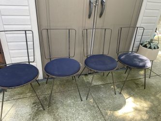 Mid-Century patio chairs w/sunbrella cushions
