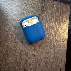 Apple Air Pods with Case