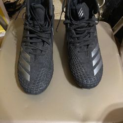 Adidas football cleats size 9 1/2