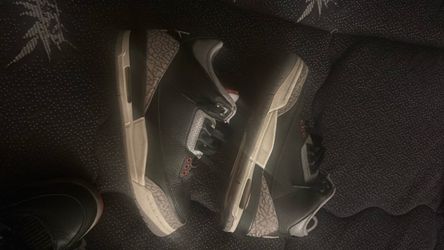 Jordan 3 and Jordan 4 both size 5