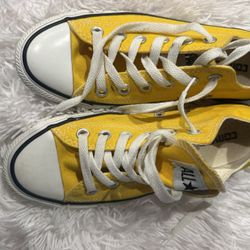 Women Converse Size 7 Men 5