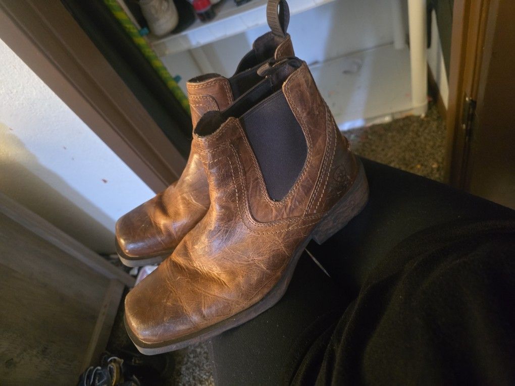Ariat Boots Size 9 Men