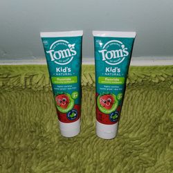 2 Toms Toothpaste Kids 5.1oz Silly Strawberry 