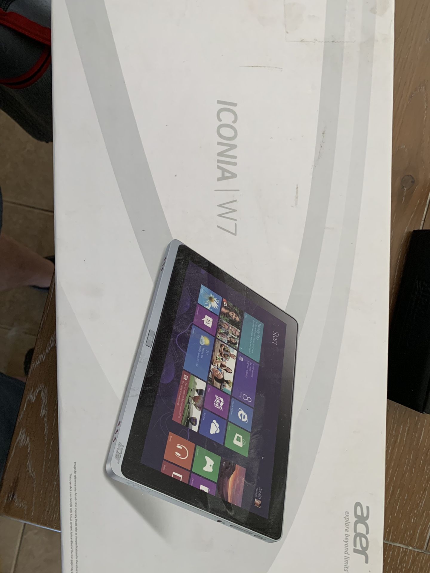 Acer Iconia W7 tablet