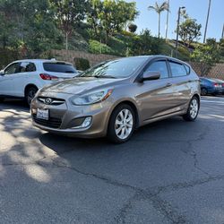 2012 Hyundai Accent