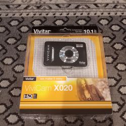 Vivitar Vivicam X020 Digital Camera 10.1 Mega Pixels New