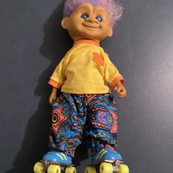 Skating Troll Missing Battery Cover , Works 