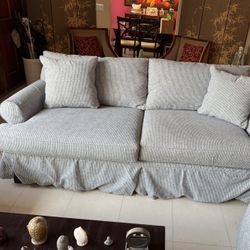 Sofa bed / Loveseat / Ottoman Like New