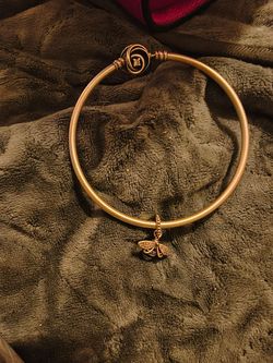Pandora bangle bracelet with 1 charm