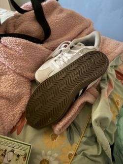 Tenis Adidas nuevos 8 y medio número