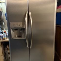 Stainless Steel Frigidaire Side By Side Refrigerator/Freezer