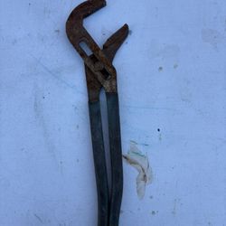 Large Channel Locks 4” Conduit 