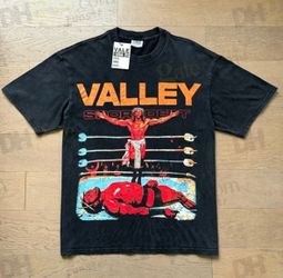 Graphic Streetwear T-Shirt – Vintage Style