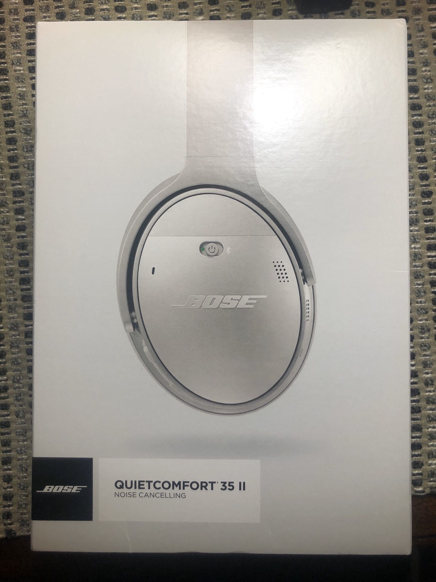 QuietComfort 35 II wireless headphones Brand New