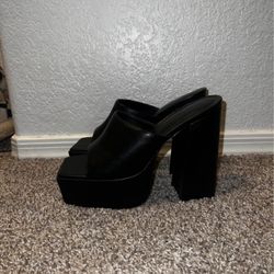 Black Chunky Heels