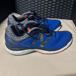 New Balance 860v8 Running Shoes