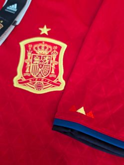 Spain Adidas Jersey Mens size XL