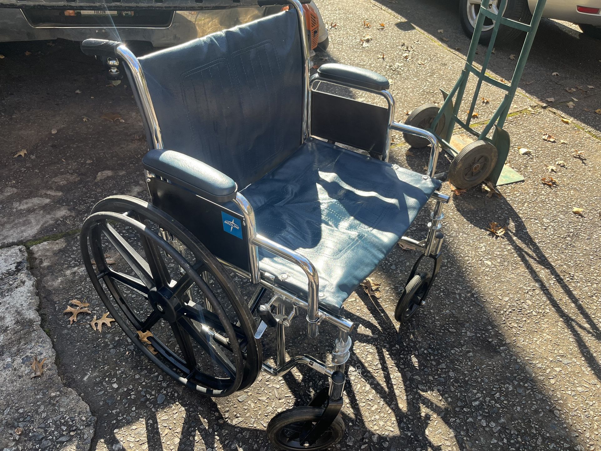 Hospital Grade Foldable Wheelchair 