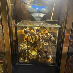 Collectable Statues 
