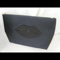 Lancome Paris LIPS Runway Clutch Beauty Zip Bag Purse Travel Black