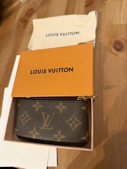 Louis Vuitton Key Pouch 