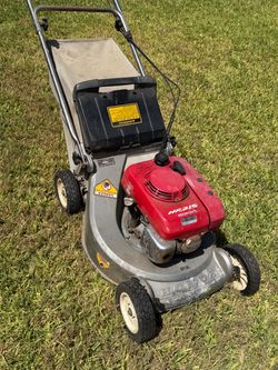 Honda HR-215 Push Mower