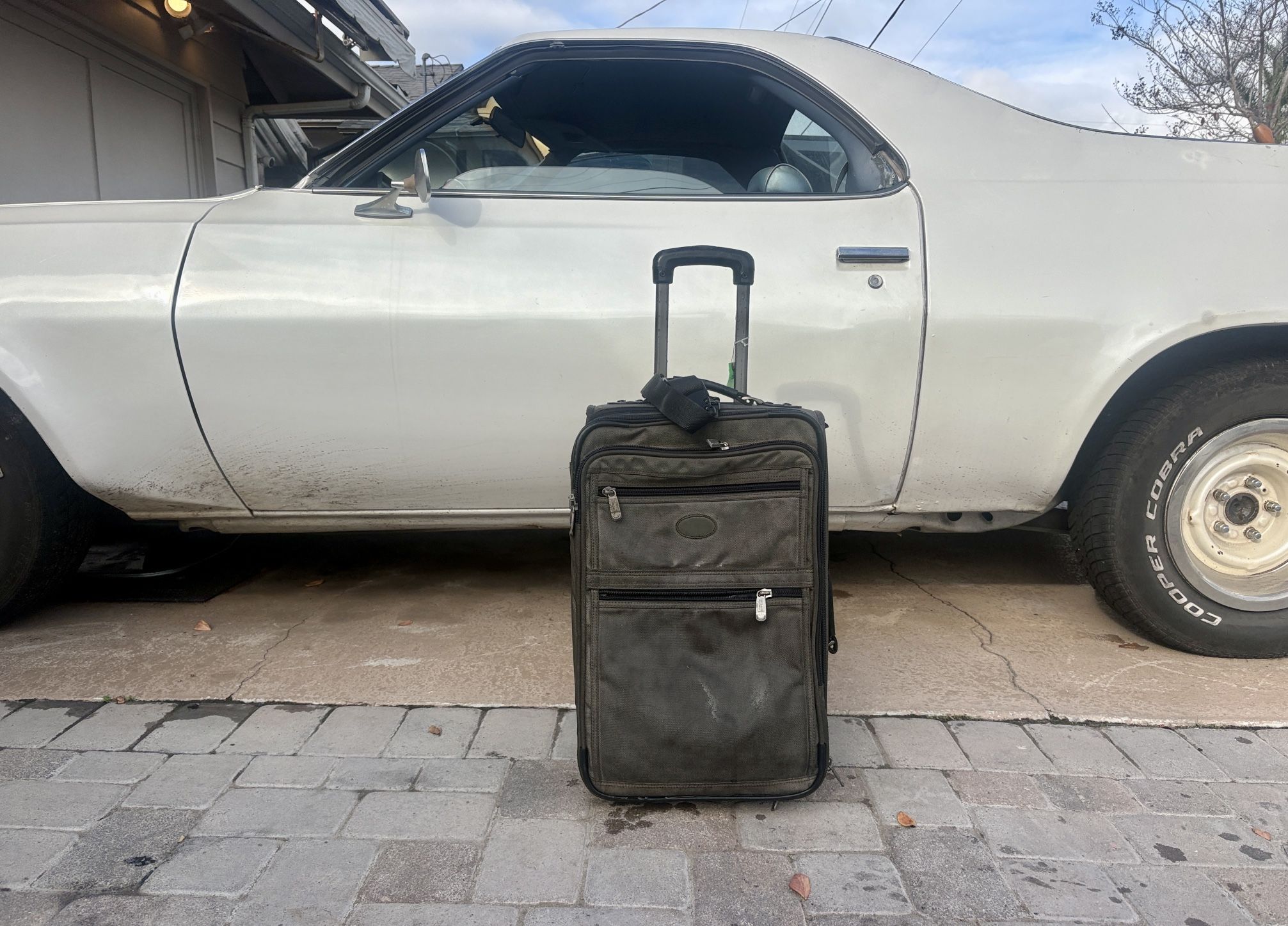 luggage Suitcase, Claremont Mesa