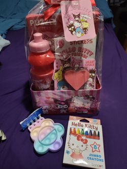 Hello Kitty Valentines Basket