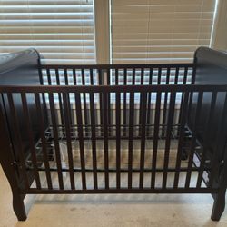 Land Of nod (crate & Kids) Sleigh Style Crib & Toddler Bed