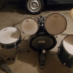 Drum Set 