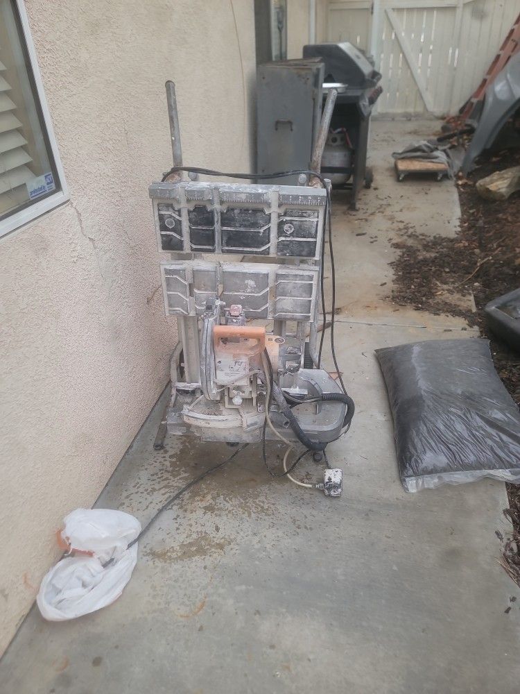 Tile Saw