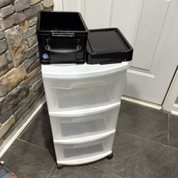 Sterilite 3 drawer unit  & Useful Storage Container