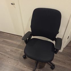 Steelcase Leap Chair Version 2