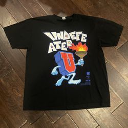 Undefeated Tee