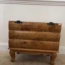 Accent Table