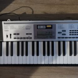 Casio LK-175  Keyboard 