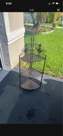3-Tier Wrought Iron Corner Shelf
