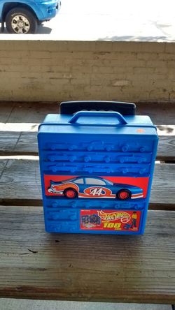 Hot Wheels car holder 100 cars used