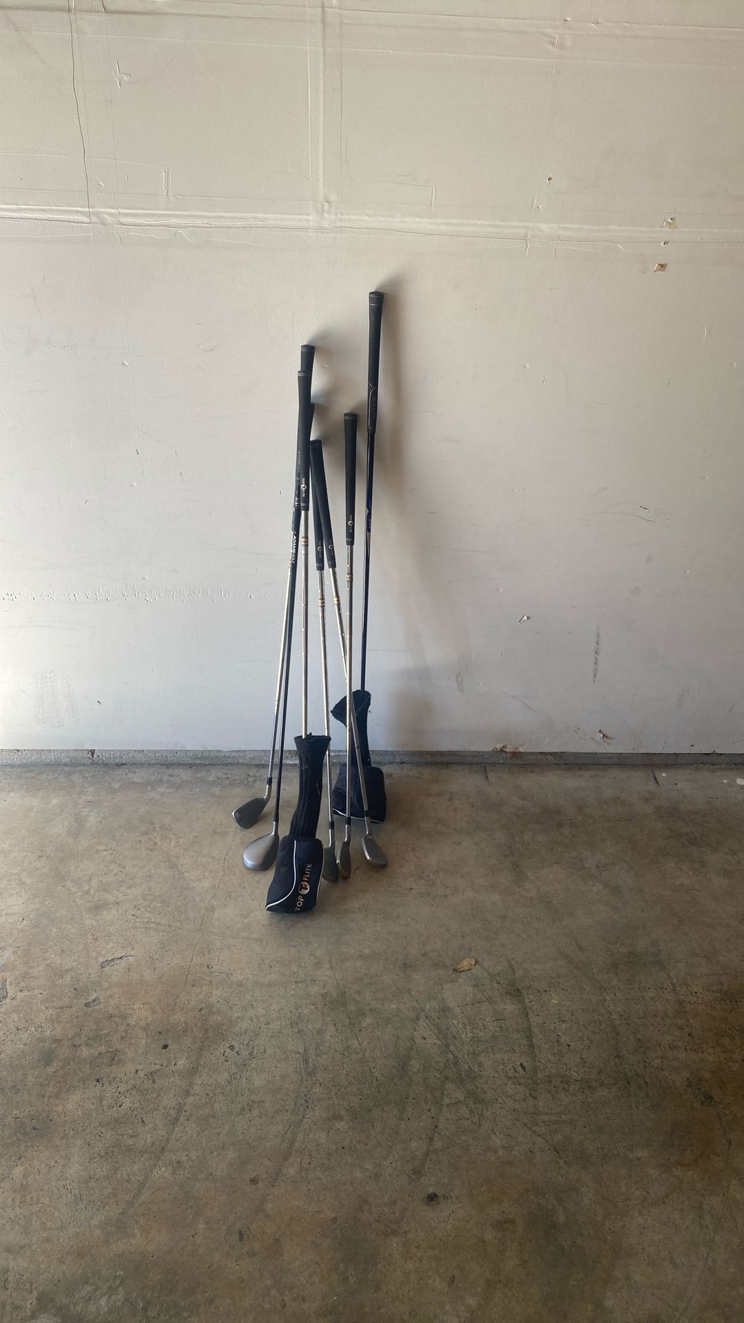 Golf Clubs. Adams Top Flight. Tour Craft. 