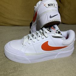 Nike Court Legacy Women’s Size 9