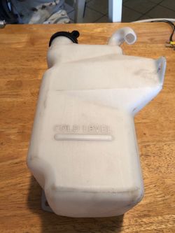 Radiator Overflow Tank