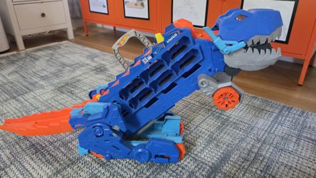 Hot Wheels Dinosaur