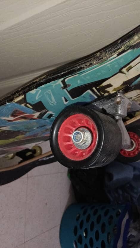Skateboard 